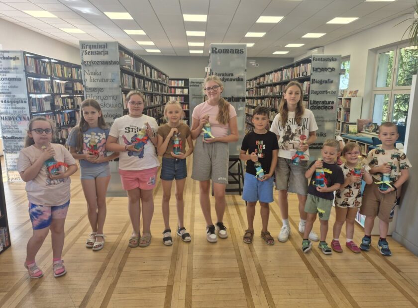 2025.08.12 Morze w butelce w bibliotece (22)