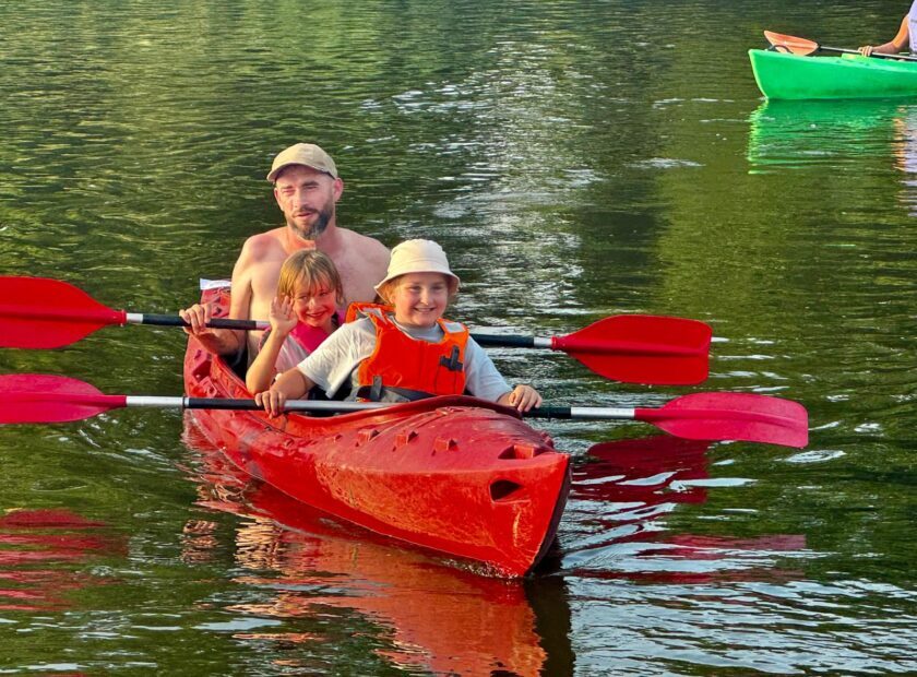 2025.08.15 spływ kajakowy (9)