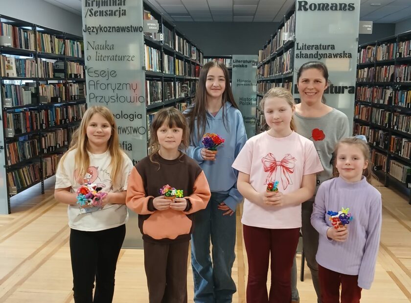 2026.02.24 Kwiaty na druciku (5)