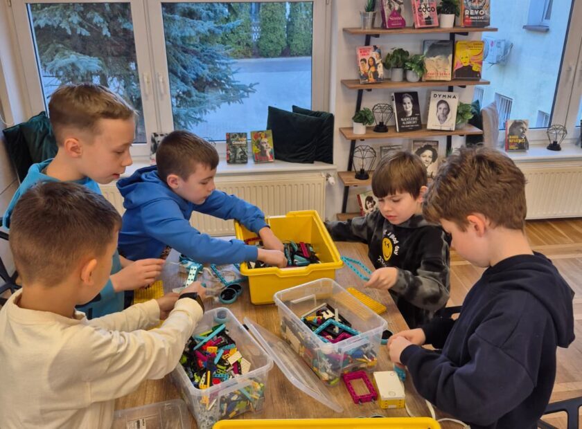 2026.03.03 Robotyka w bibliotece (1)