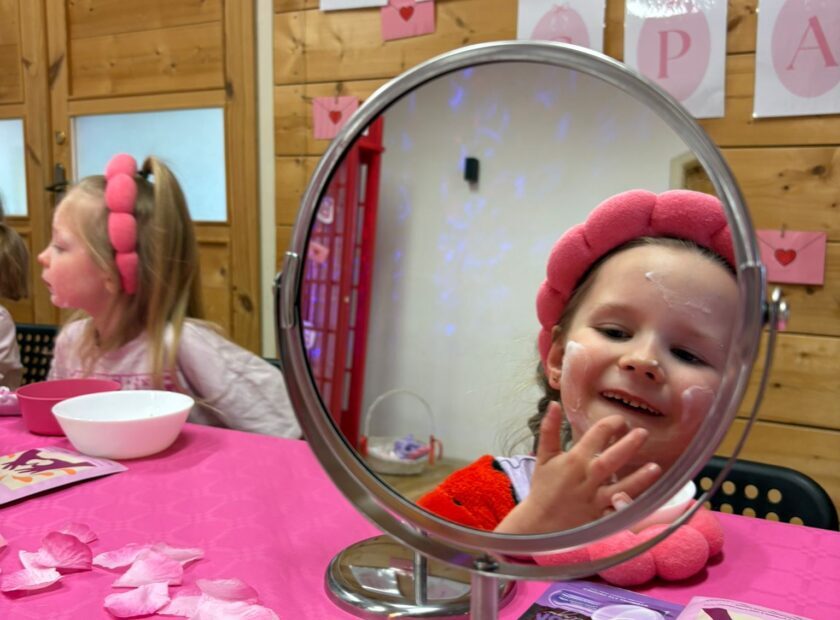 2026.03.12 Piżamowe SPA dla dziewczynek (2)