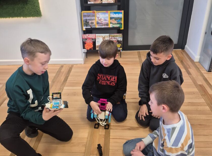 2026.03.17 Robotyka w biboliotece (6)