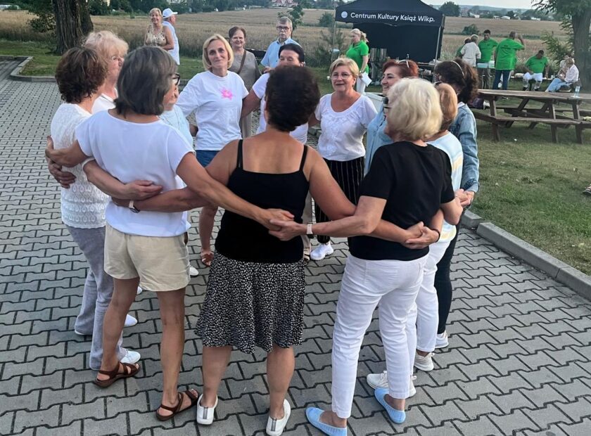2026.07.18 POtańcówka z Chórem Consensus (5)